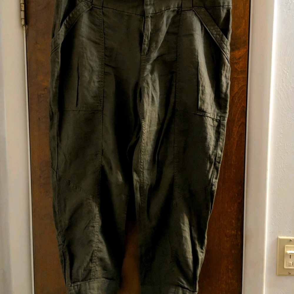 Calvin Klein Linen capri's